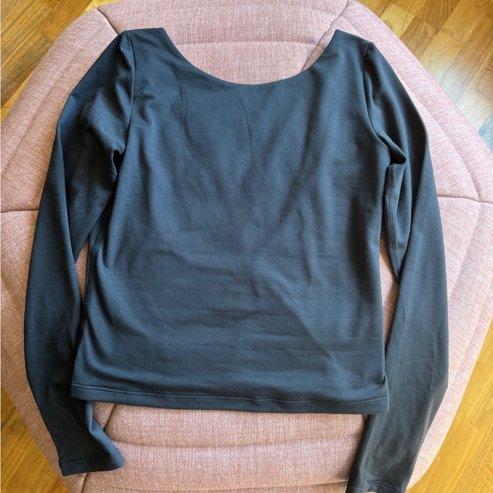 Aerie Offline Black Long Sleeve Open Back Women's Tee